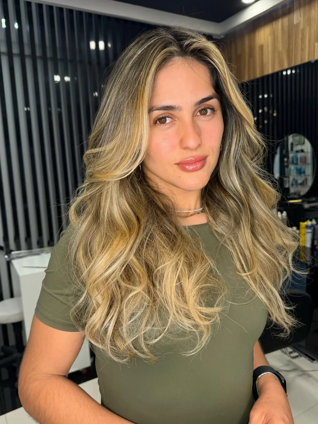 Santo Fio Hair — balayage de assinatura